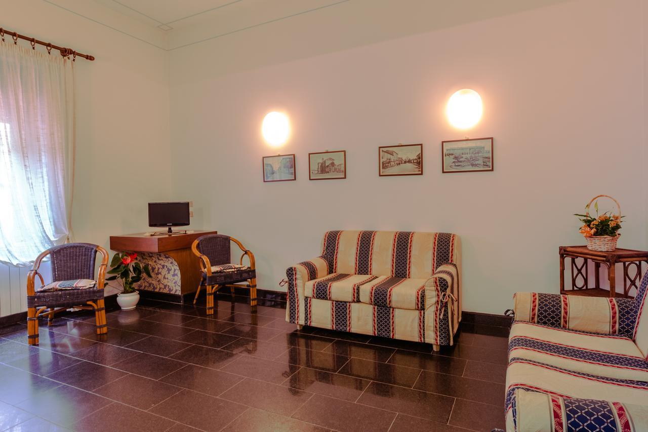 Le Terrazze Villa Follonica Kültér fotó